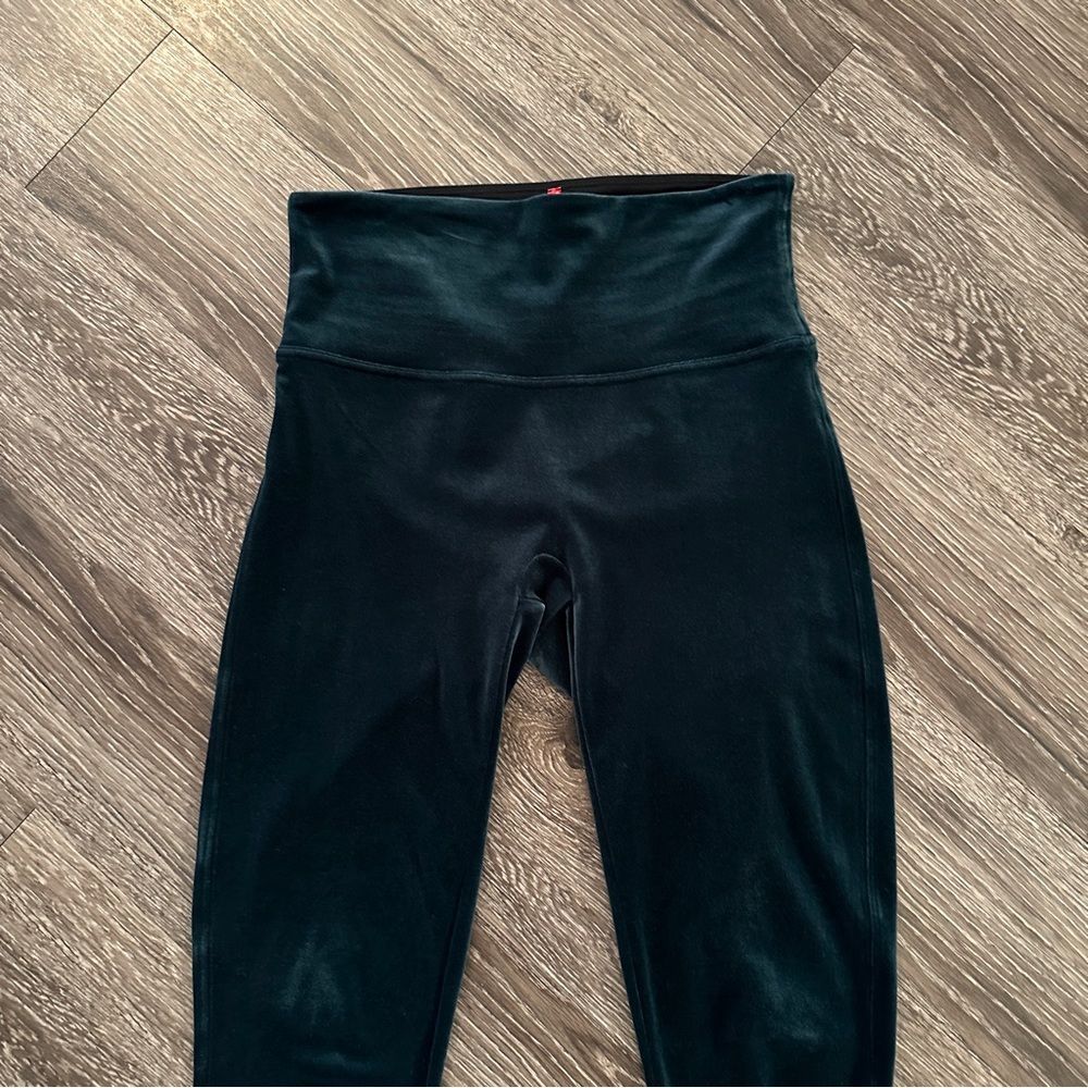 Spanx velvet leggings - Picture 4 of 6